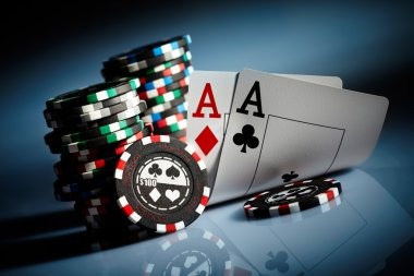 judi bola live-dealer blackjack table with professional dealer